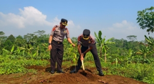 Wujud Kepedulian Lingkungan, Serdik Sespimma Polri Gelar Penghijauan di Salawu