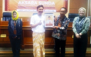 Generasi Muda Diajak Lestarikan Aksara Sunda Lewat Workshop Literasi