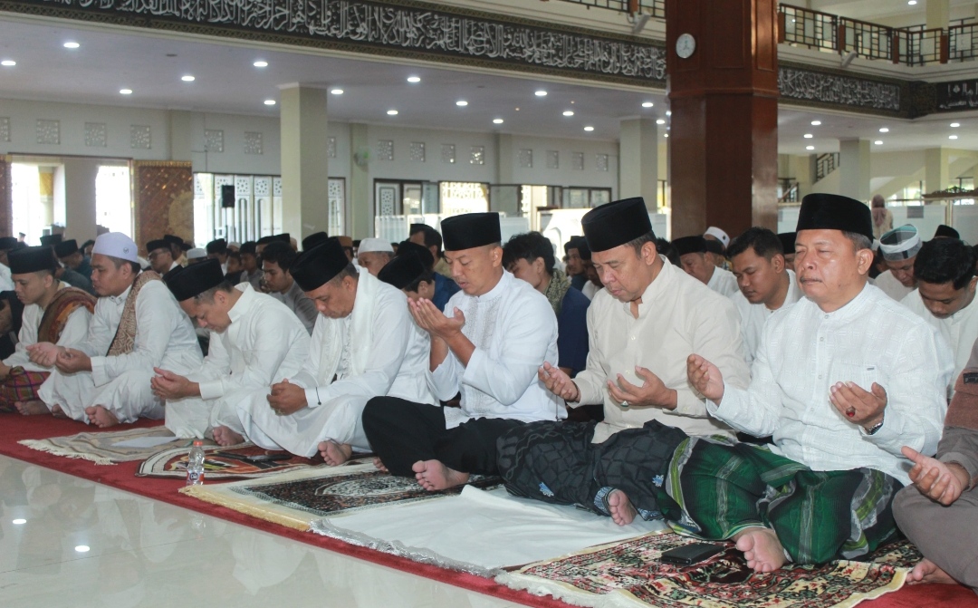 Dandim Tasikmalaya Hadir di Tengah Jamaah Saat Shalat Idul Adha 1447 Hijriah
