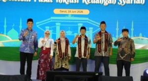 OJK Kukuhkan Agen LAKU PANDAI Syariah dan Agen Pegadaian Syariah