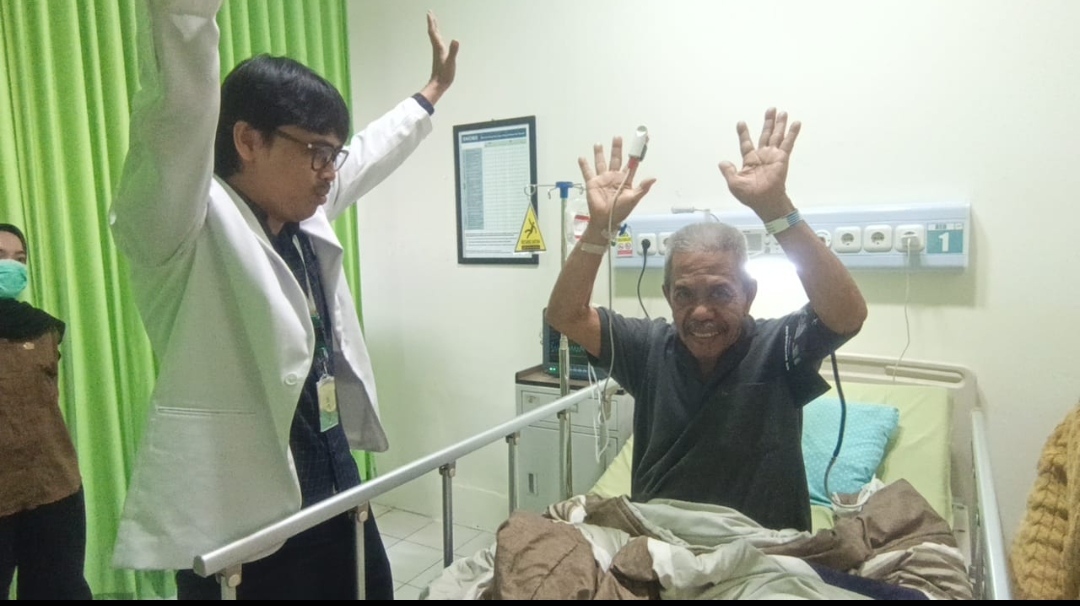 Code Stroke Buktikan Efektivitas, Dua Pasien Stroke Pulih Cepat di RSUD KHZ Musthafa