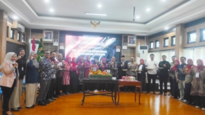 HUT ke-118 INI, Notaris Tasikmalaya Tingkatkan Kompetensi Melalui Seminar Hukum