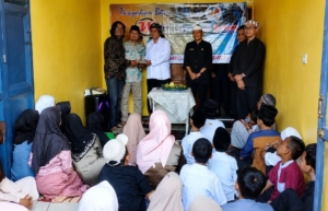 Harlah ke-11 Wartatasik.com, Berbagi Kebahagiaan Bersama Anak Yatim di Tengah Rasa Syukur