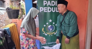 Save Jompo Hadir untuk Mak Cicih, Lansia yang Berjuang di Tengah Himpitan Ekonomi