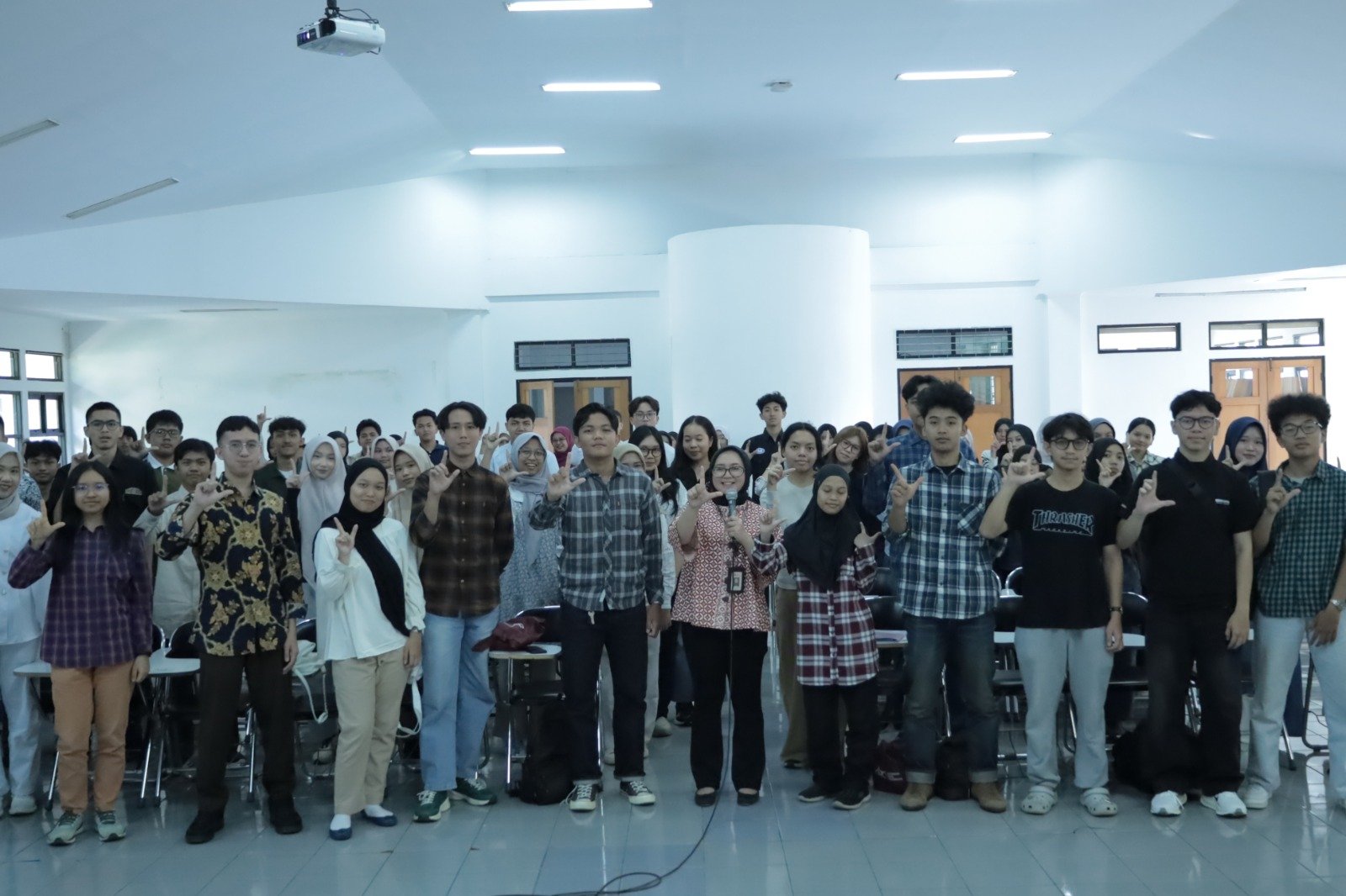 Generasi Muda Jadi Sasaran Kejahatan Finansial, OJK Gencarkan Edukasi di Unpad