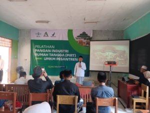 Pelatihan PIRT Dorong Kemandirian Ekonomi Pesantren di Priangan Timur