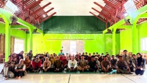 Lebih dari Sekadar Pengabdian : Kisah Mahasiswa KKN Internasional BKS PTN Barat Kelompok 13 di Desa Mandalajaya