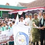 Milangkala SDN 5 Sukamenak dan HUT RI ke-81, Ketua DPRD Tekankan Pendidikan Berkarakter