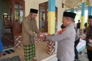 Salat Jumat Keliling Polres Tasikmalaya Perkuat Kamtibmas di Tengah Masyarakat