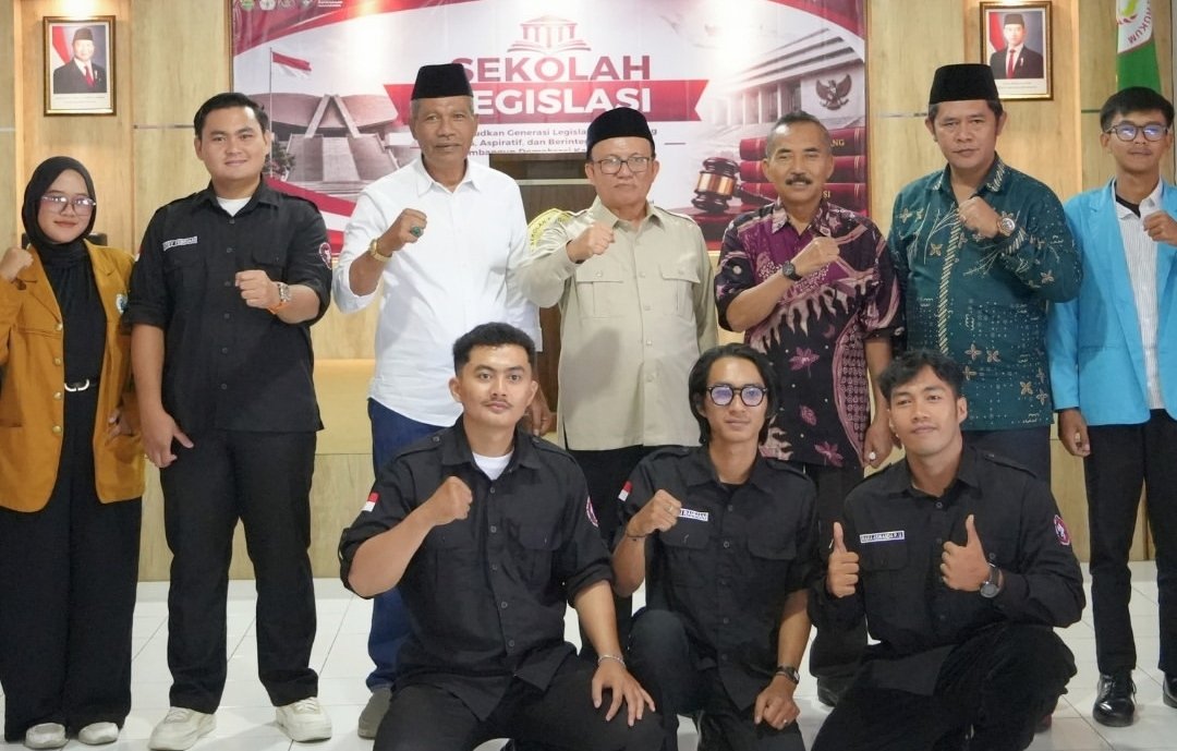 DPRD Tasikmalaya Masuk Kampus, Dodo Rosada Bicara Legislasi dan Integritas Mahasiswa