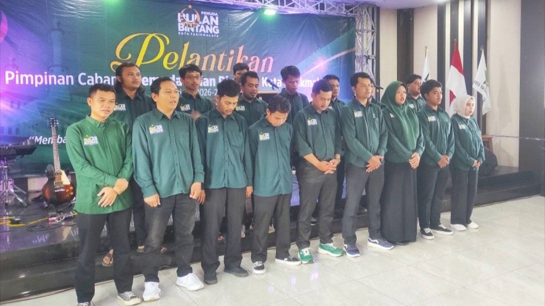 Pemuda Bulan Bintang Resmi Dilantik, Siapkan Kader Muda Menuju 2029